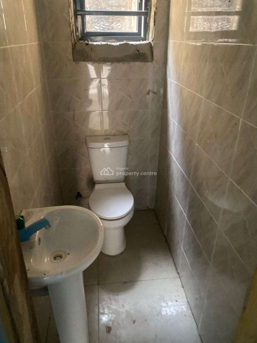 Freshly Renovated 2bedrooms Luxury Apartment, Sunny Villa Ado Roundabout, Ajah, Lagos, Flat / Apartment for Rent