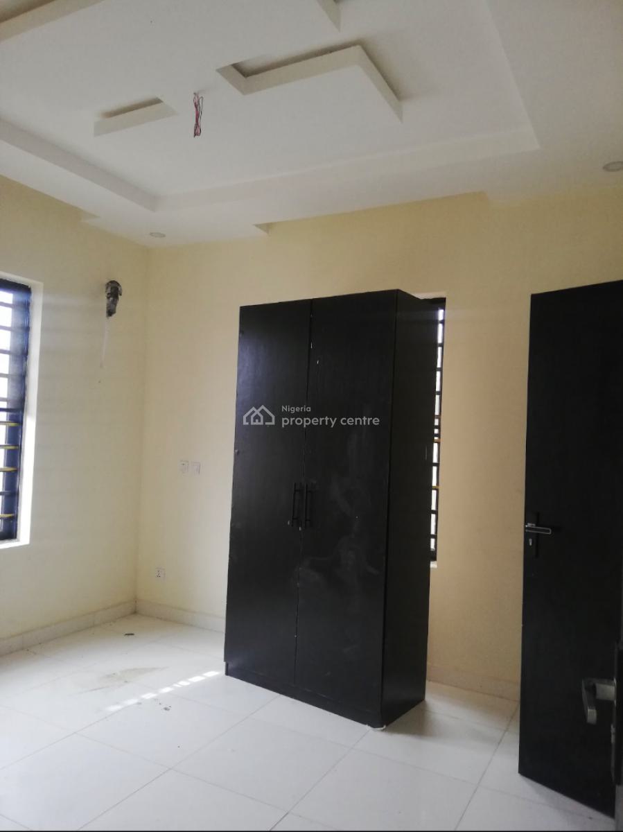 New Built 2bedroom Flat Available, Sangotedo Ajah, Sangotedo, Ajah, Lagos, Flat / Apartment for Sale