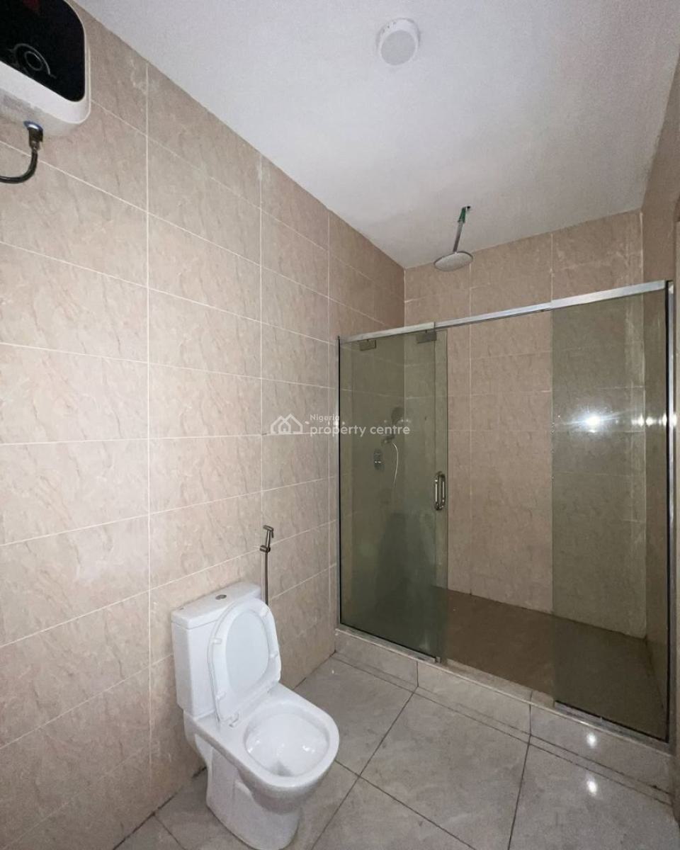 a Spacious and Well-finished 3-bedroom Semi-detached Duplex with Bq, Vgc, Harris Drive, Lekki, Lagos, Flat / Apartment for Rent