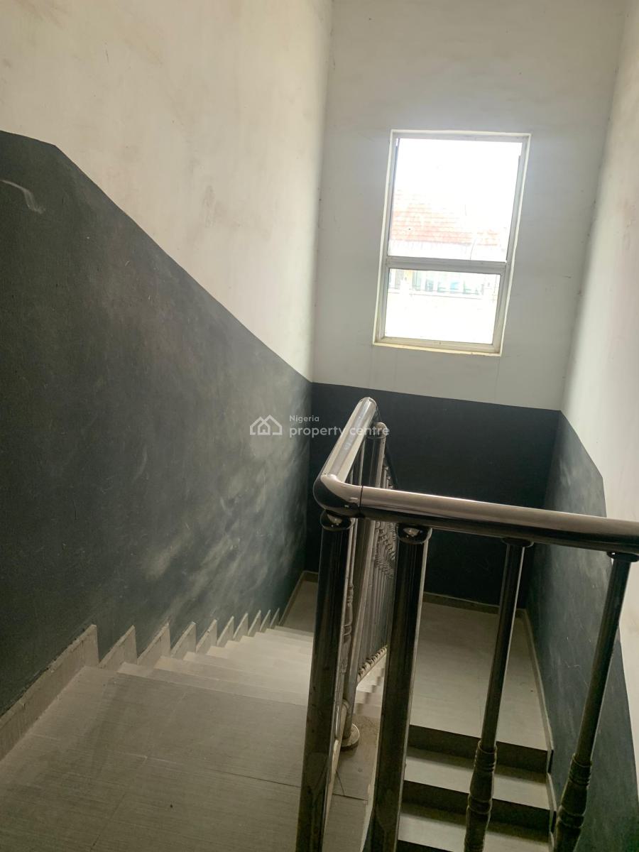 Luxurious 2 Bedroom Flat Upstairs, Ikota Villa Estate, Ikota, Lekki, Lagos, Terraced Duplex for Rent