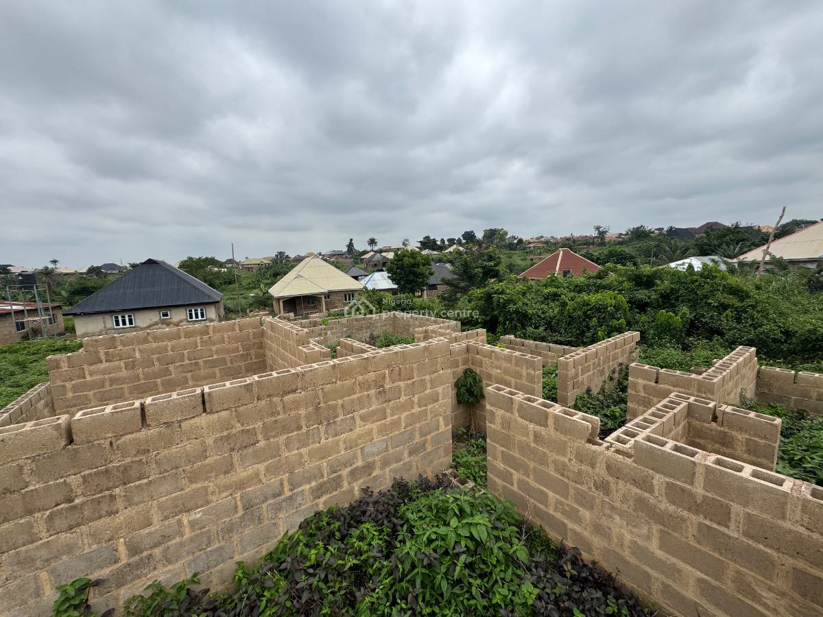 a Residential Uncompleted 4 Bedroom Bungalow Ensuit in Apata Ibadan, Wire and Cable Area, After Apata, Osebele, Ibadan, Apata, Ibadan, Oyo, Detached Bungalow for Sale