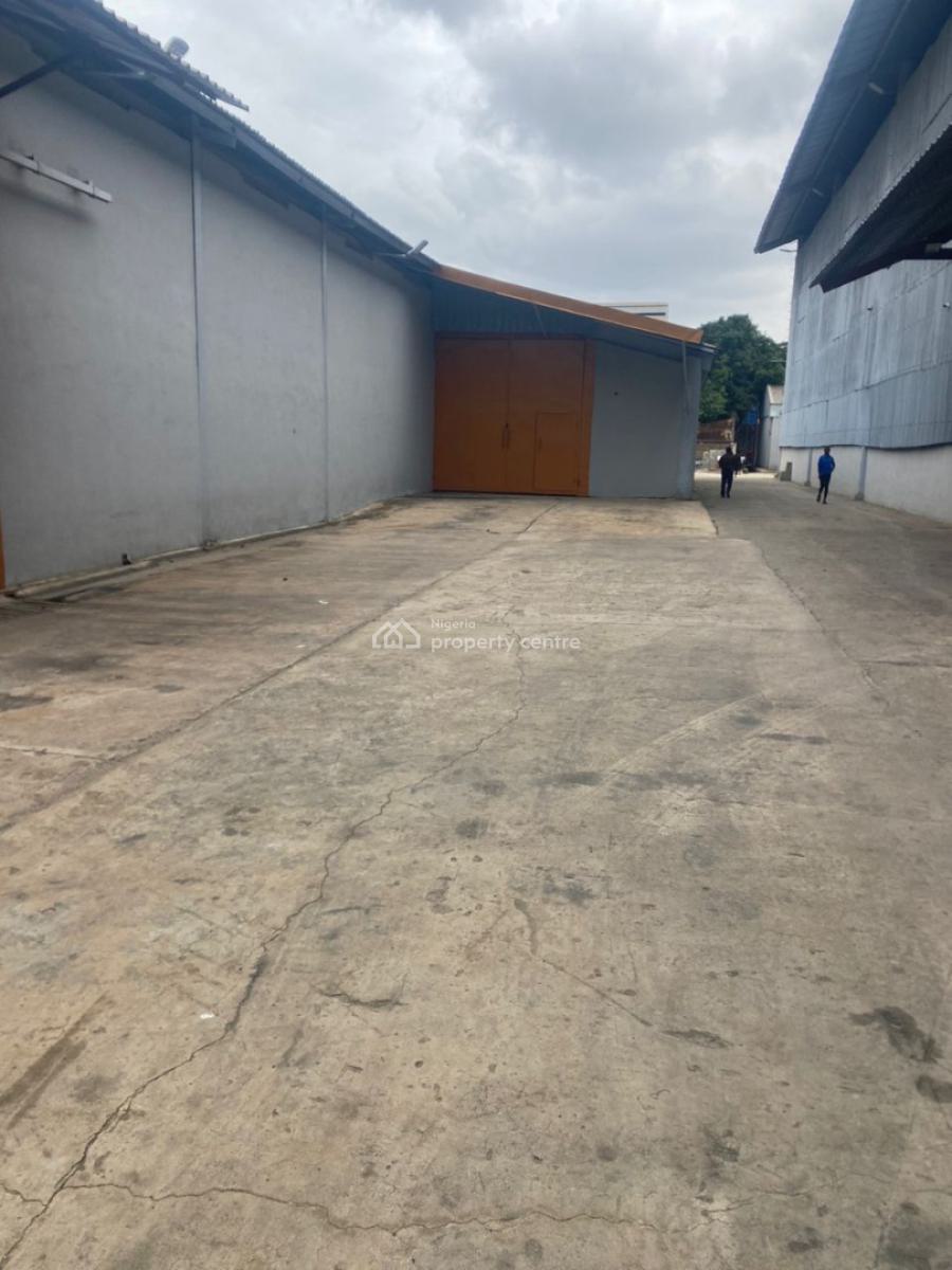 Warehouse of 950 Square Meters at Acme Ogba, Acme Ogba, Ogba, Ikeja, Lagos, Warehouse for Rent
