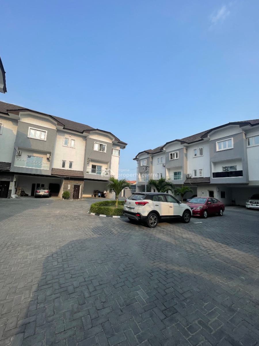3 Bedroom Terrace, Right Side Mini Estate, Lekki Phase 1, Lekki, Lagos, Terraced Duplex for Rent