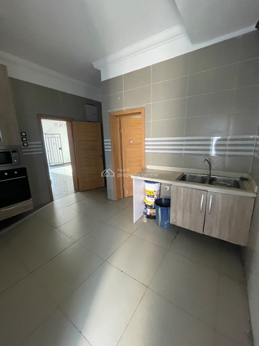 3 Bedroom Terrace, Right Side Mini Estate, Lekki Phase 1, Lekki, Lagos, Terraced Duplex for Rent