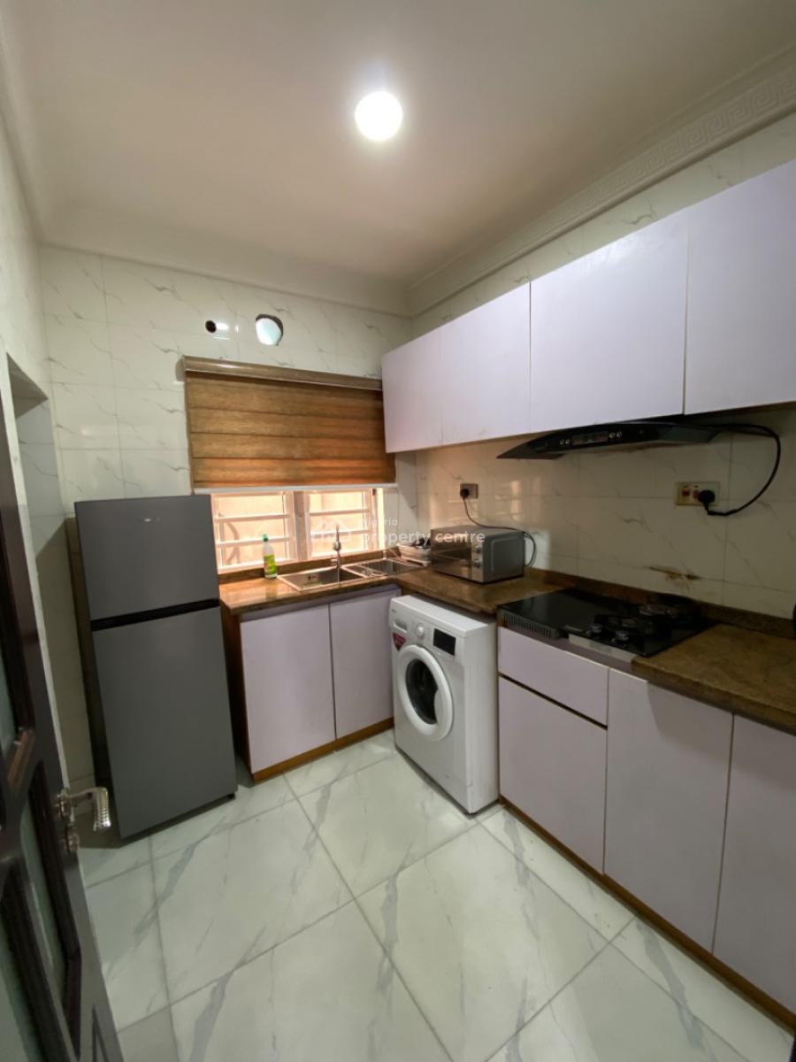 Luxury Furnished 2bedroom Apartment, Onike, Yaba, Lagos, Flat / Apartment Short Let