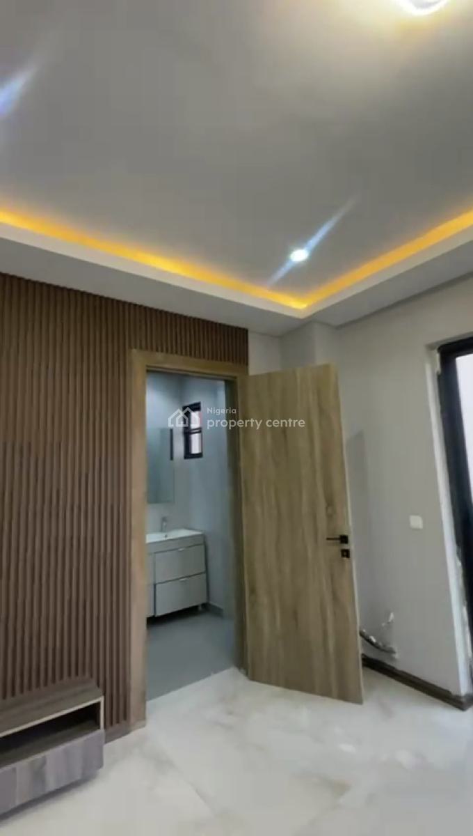 Newly Built Spacious 4bedroom Maisonnette with Bq, Elevator. Swimming, Off Admiralty Way, Lekki Phase 1, Lekki Phase 1, Lekki, Lagos, Detached Duplex for Rent