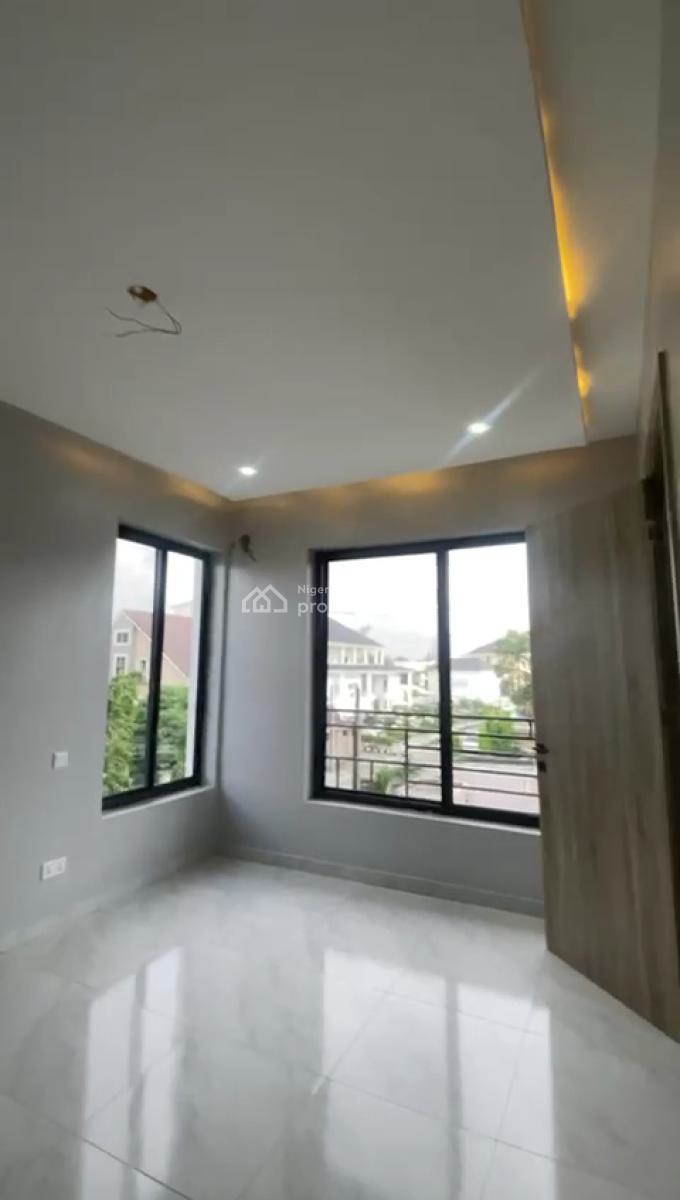 Newly Built Spacious 4bedroom Maisonnette with Bq, Elevator. Swimming, Off Admiralty Way, Lekki Phase 1, Lekki Phase 1, Lekki, Lagos, Detached Duplex for Rent