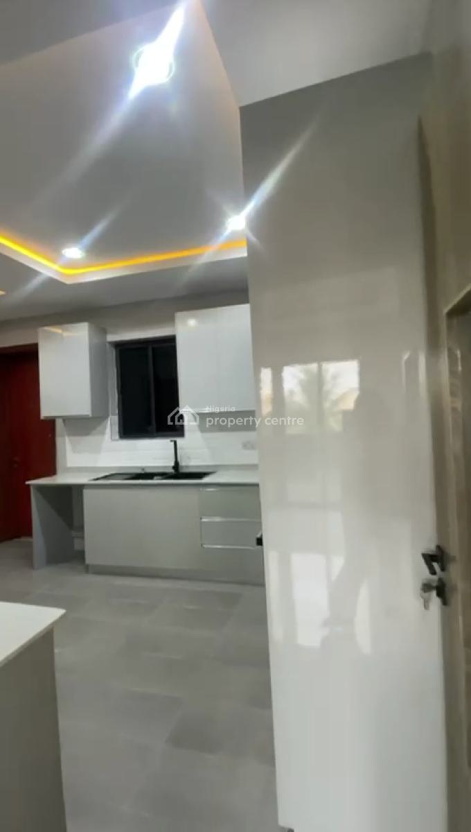 Newly Built Spacious 4bedroom Maisonnette with Bq, Elevator. Swimming, Off Admiralty Way, Lekki Phase 1, Lekki Phase 1, Lekki, Lagos, Detached Duplex for Rent