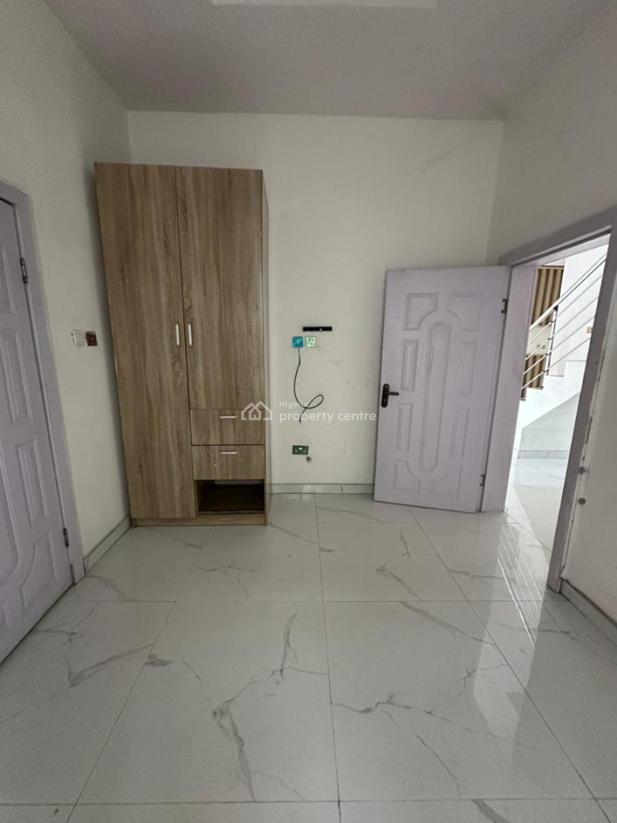 Well Built 4 Bedroom Semi Detached Duplex with Bq, Ikota, Lekki, Lagos, Semi-detached Duplex for Rent