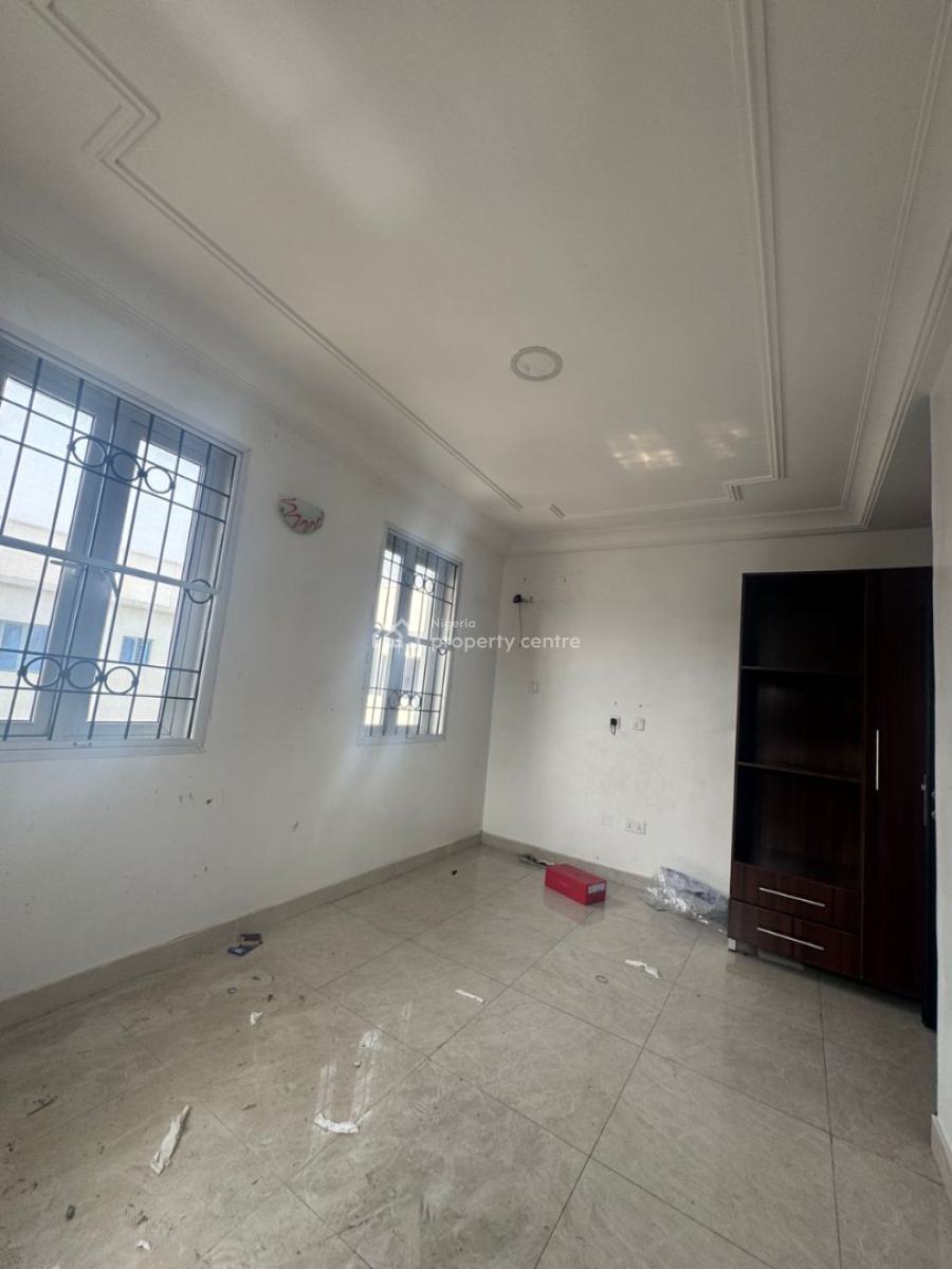 2bedroom Flat, Lekki Phase1 Right Side, Lekki Phase 1, Lekki, Lagos, Flat / Apartment for Rent