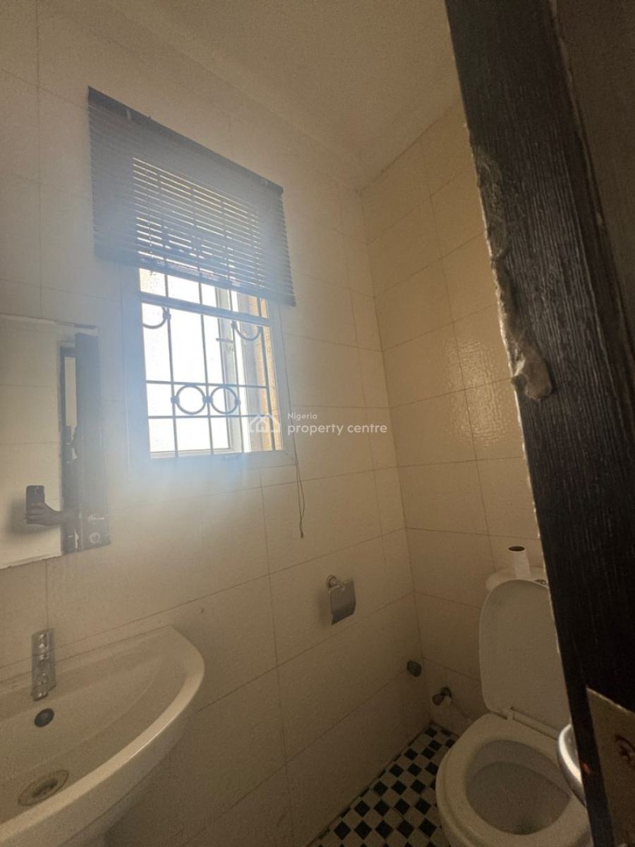 2bedroom Flat, Lekki Phase1 Right Side, Lekki Phase 1, Lekki, Lagos, Flat / Apartment for Rent