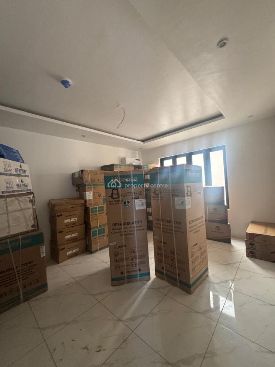 Newly Build 2 Bedroom Flat, Lekki Phase 1, Lekki, Lagos, Flat / Apartment for Sale
