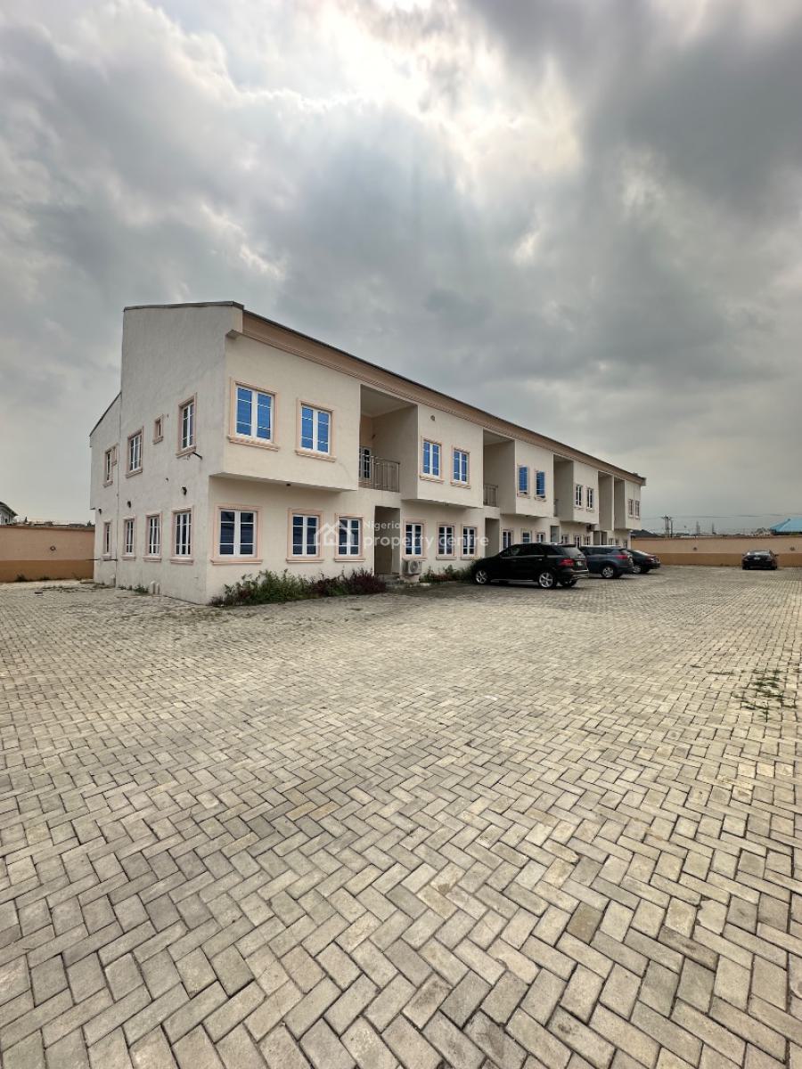 Spacious Well Finished 4 Bedroom Terrace Duplex with Ba, Ogudu Gra Phase 2, Gra, Ogudu, Lagos, Terraced Duplex for Sale