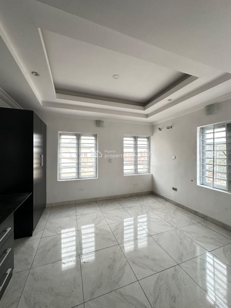 Spacious Well Finished 4 Bedroom Terrace Duplex with Ba, Ogudu Gra Phase 2, Gra, Ogudu, Lagos, Terraced Duplex for Sale