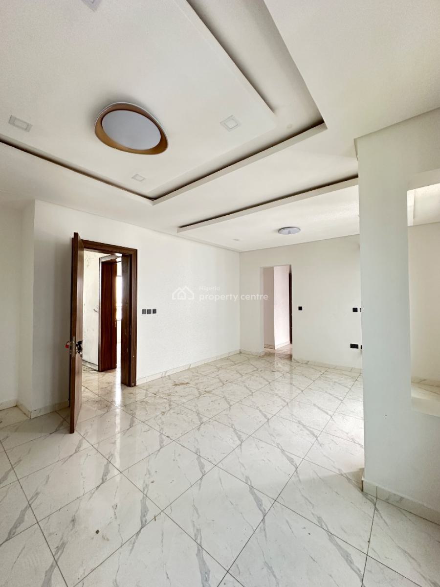 Luxurious Cornerpiece 4 Bedroom Terrace Duplex with Bq, Ogudu Gra Phase 2, Gra, Ogudu, Lagos, Terraced Duplex for Sale