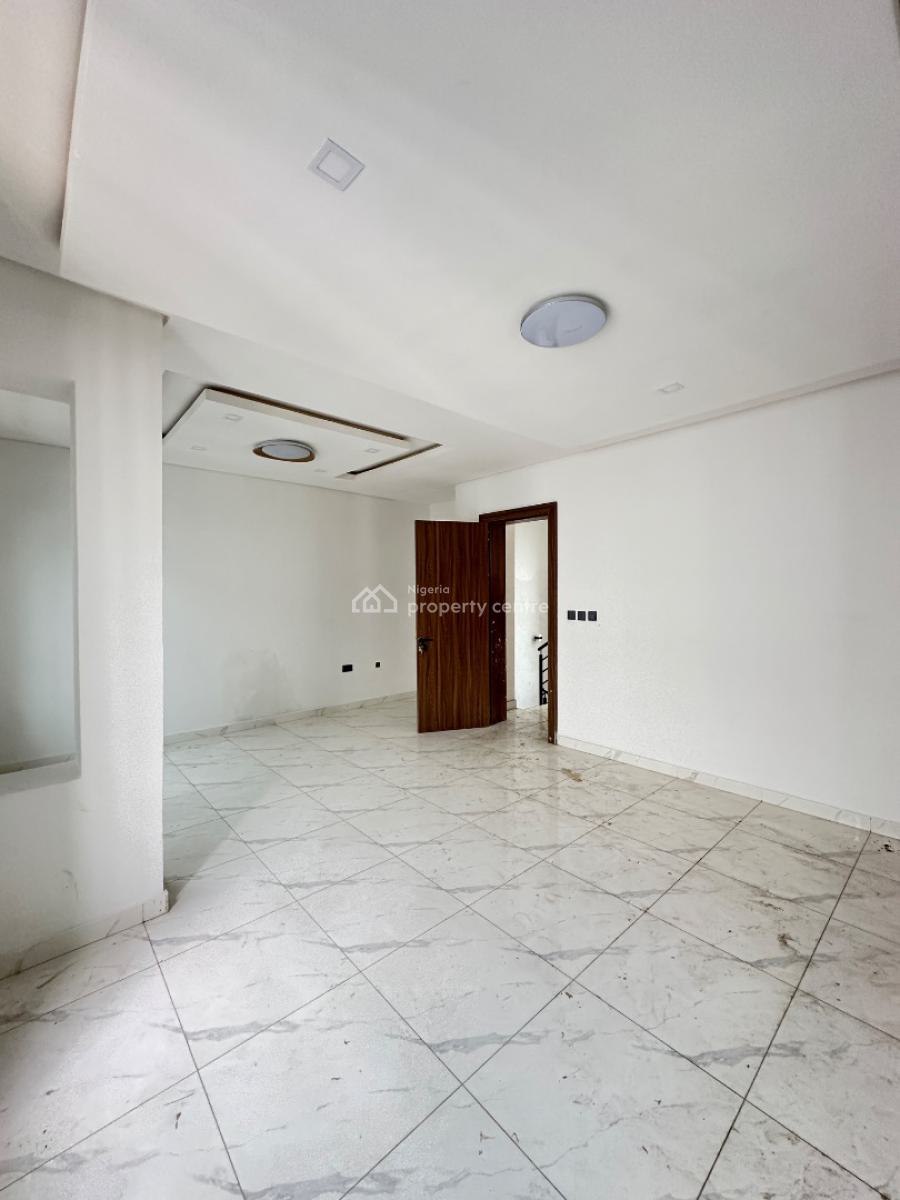 Luxurious Cornerpiece 4 Bedroom Terrace Duplex with Bq, Ogudu Gra Phase 2, Gra, Ogudu, Lagos, Terraced Duplex for Sale