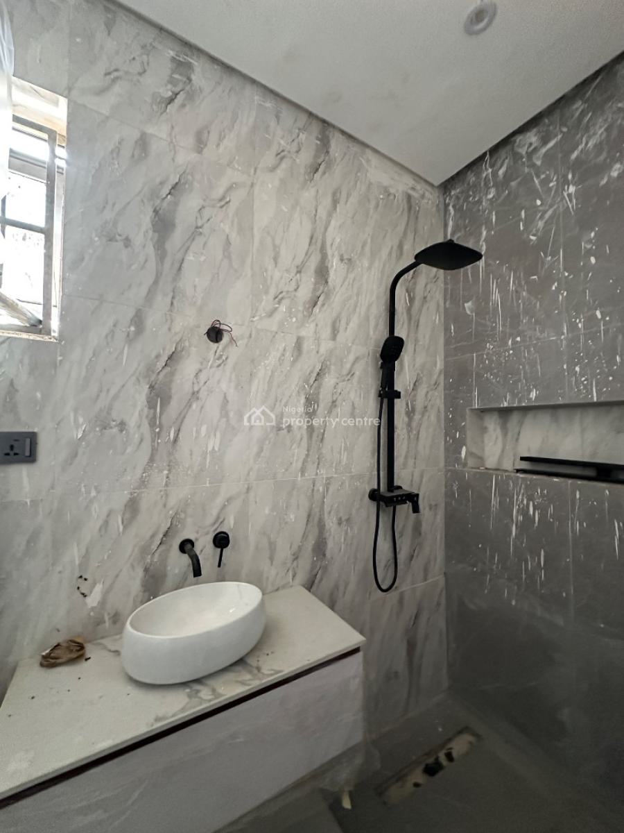 Luxurious Cornerpiece 4 Bedroom Terrace Duplex with Bq, Ogudu Gra Phase 2, Gra, Ogudu, Lagos, Terraced Duplex for Sale