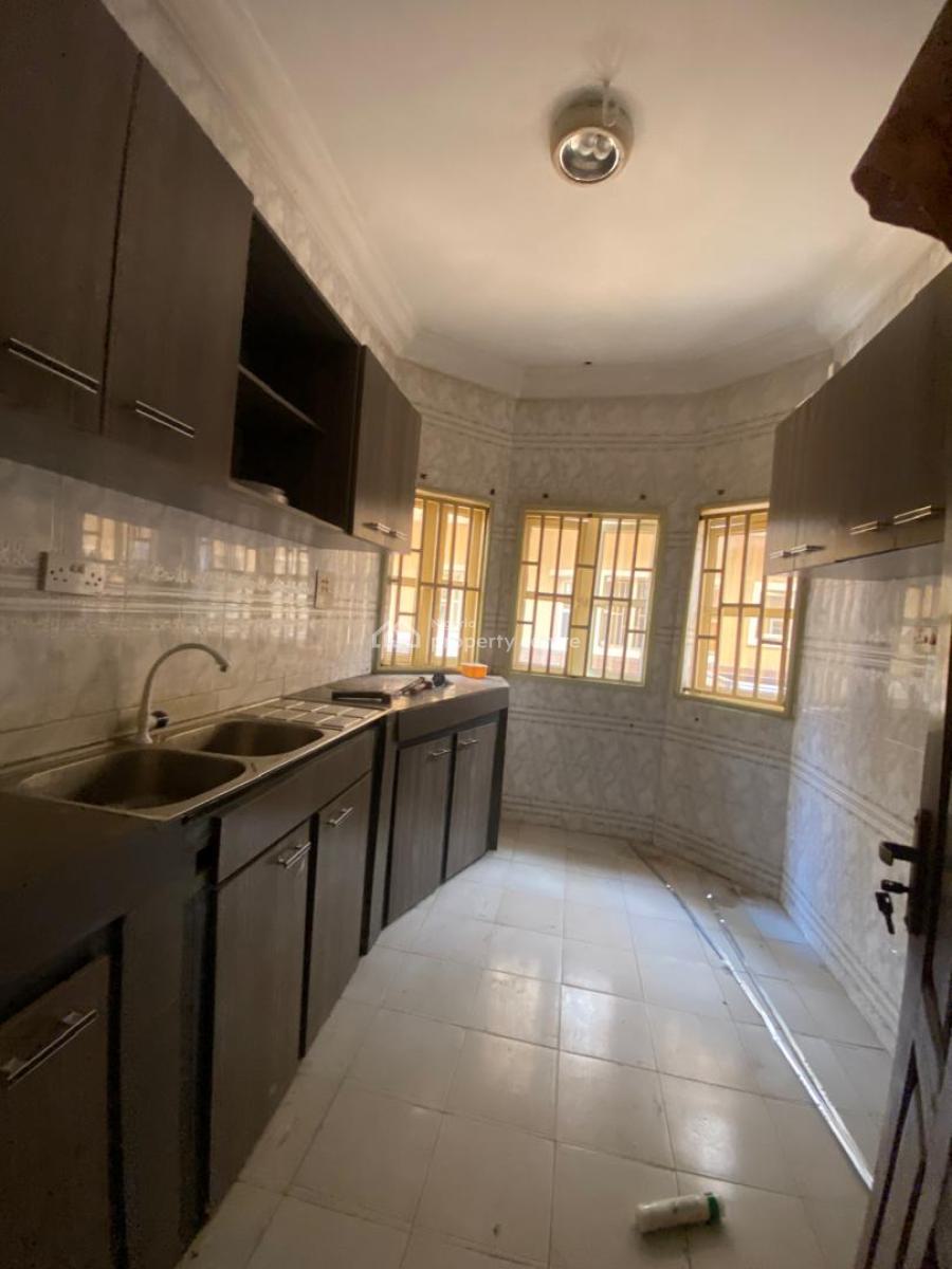 Standard and Luxurious 3 Bedroom Flat, Idado Estate Igbo Efon, Lekki, Lagos, Mini Flat (room and Parlour) for Rent