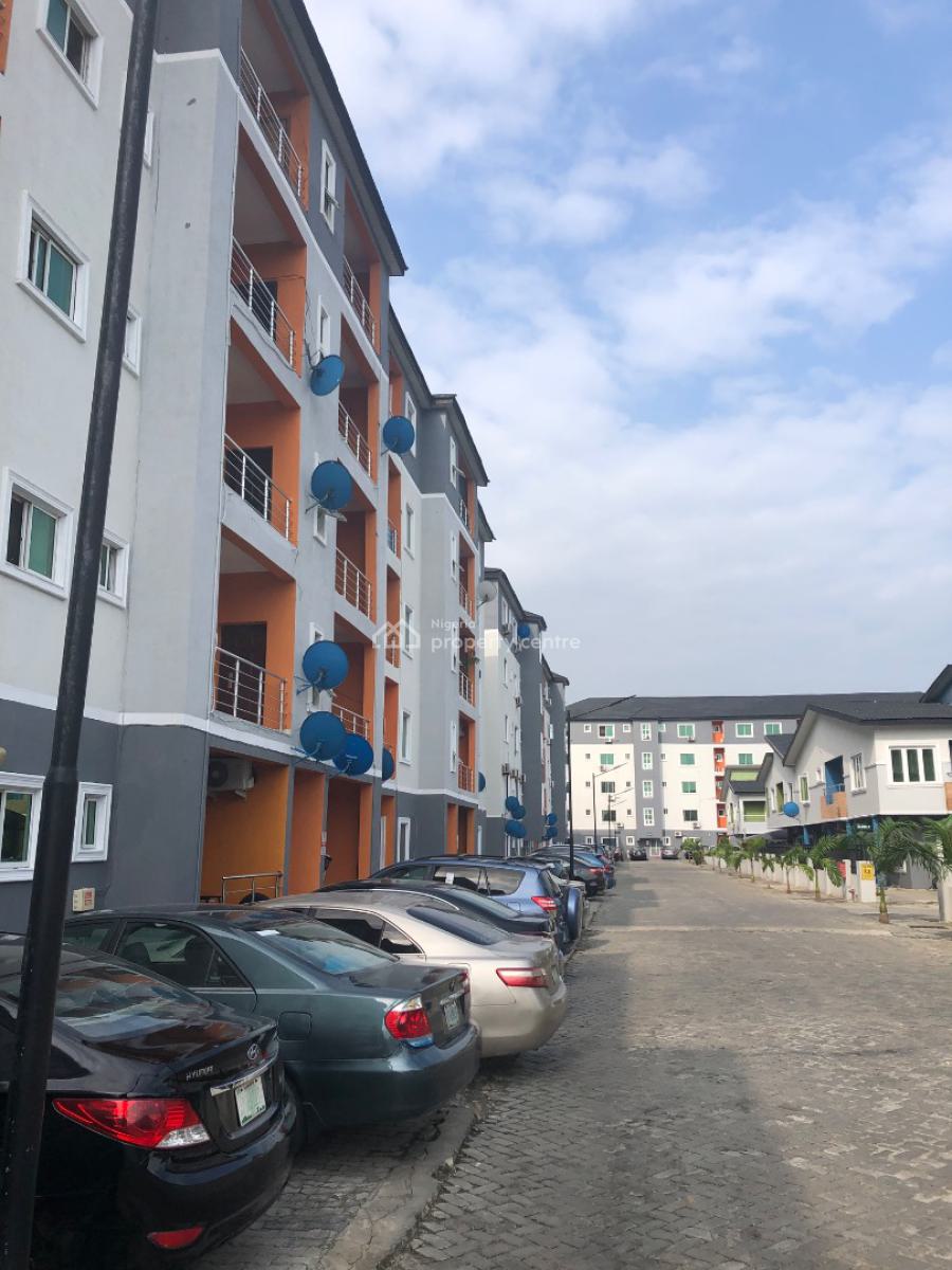 2 Bedroom Flat in a Fully Serviced Estate, Nike Art Gallery Road, Ikate Elegushi, Lekki, Lagos, Flat / Apartment for Sale