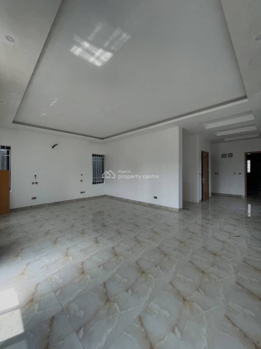 4 Bedroom Detached House Fully Fitted Kitchen Swimming Pool  Laundry R, Lekki Phase 1, Lekki, Lagos, Detached Duplex for Sale