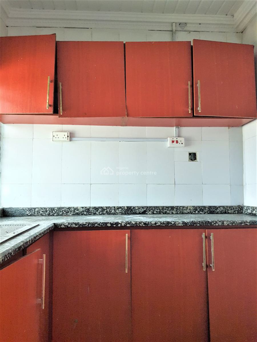 a Fine 2 Bedroom Flat in a Serene Neighbourhood, Off Lekki Beach Road, Jakande, Lekki, Lagos, Flat / Apartment for Rent
