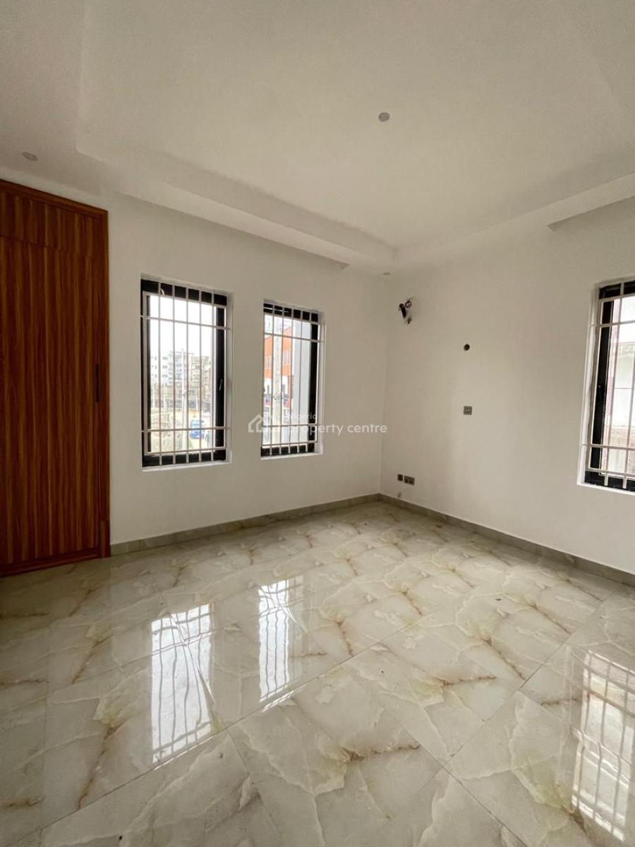 4 Bedroom Fully Detached with an Ante Room and Bq, Lekki Phase 1, Lekki, Lagos, Detached Duplex for Sale