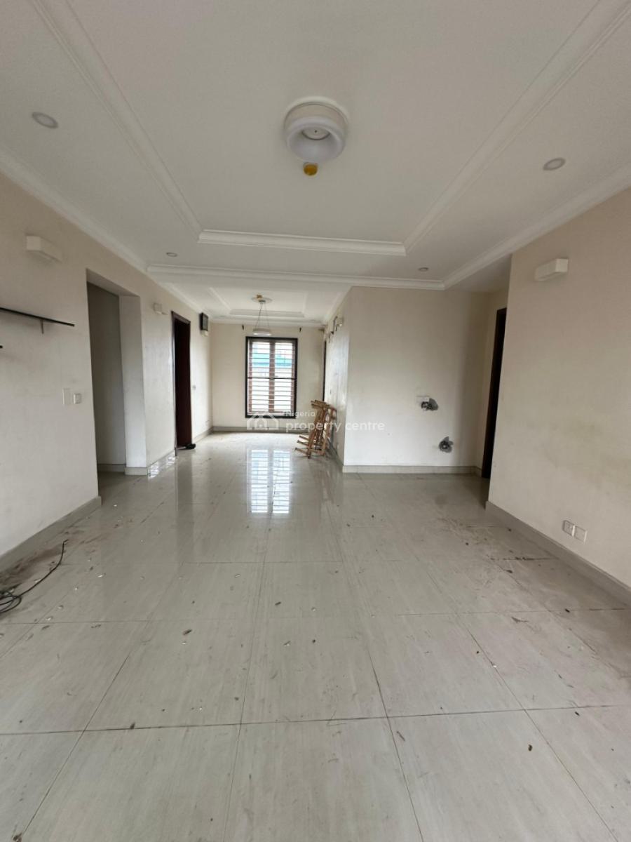 Spaciously Built 3 Bedroom Apartment with Bq, Ikota, Lekki, Lagos, Terraced Duplex for Rent