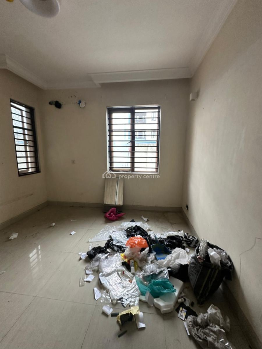 Spaciously Built 3 Bedroom Apartment with Bq, Ikota, Lekki, Lagos, Terraced Duplex for Rent