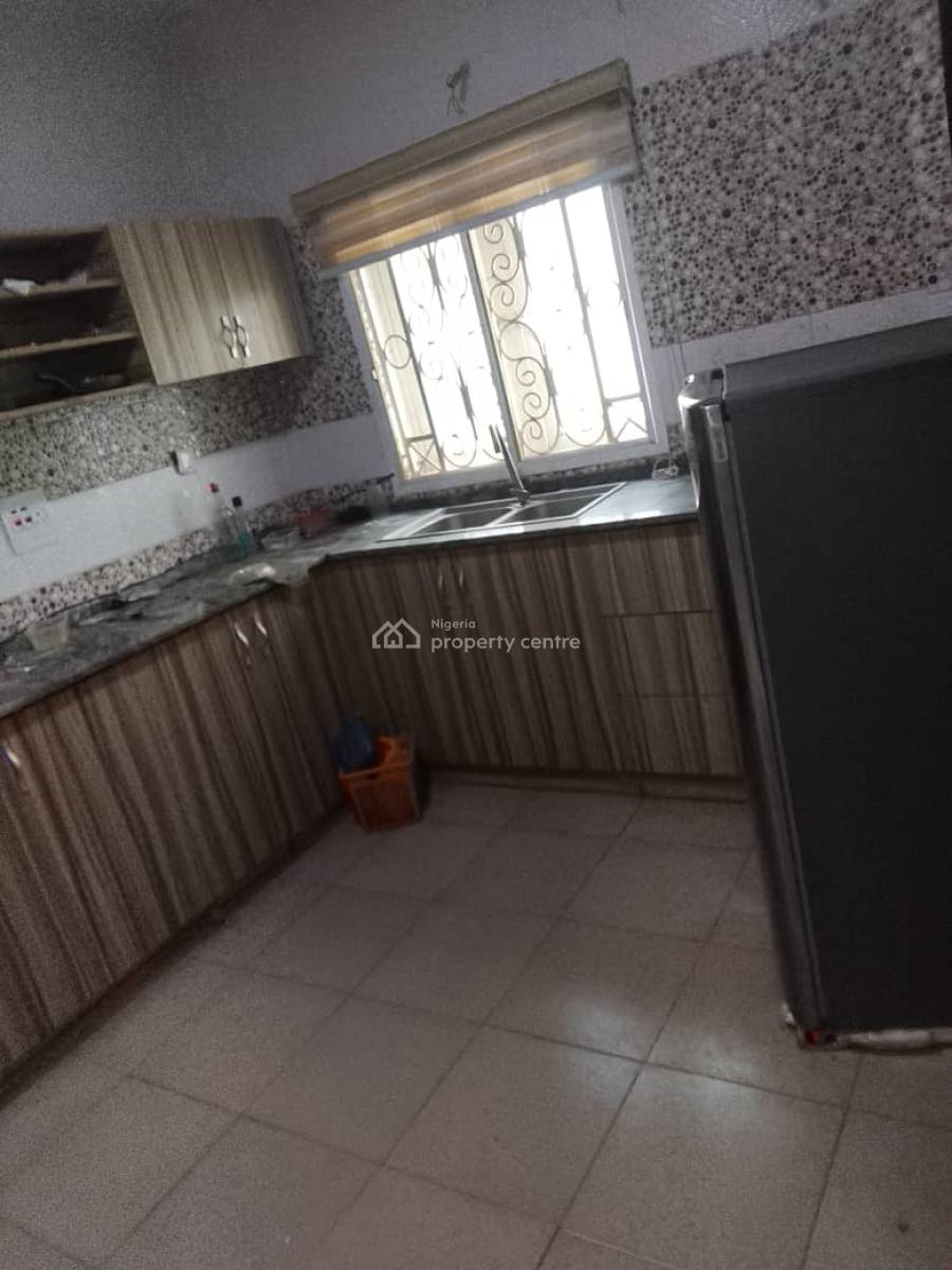 Luxurious Massive Fully Furnished 2bedroom Flat with Bq, Near Arab Junction, Utako, Abuja, Flat / Apartment for Rent