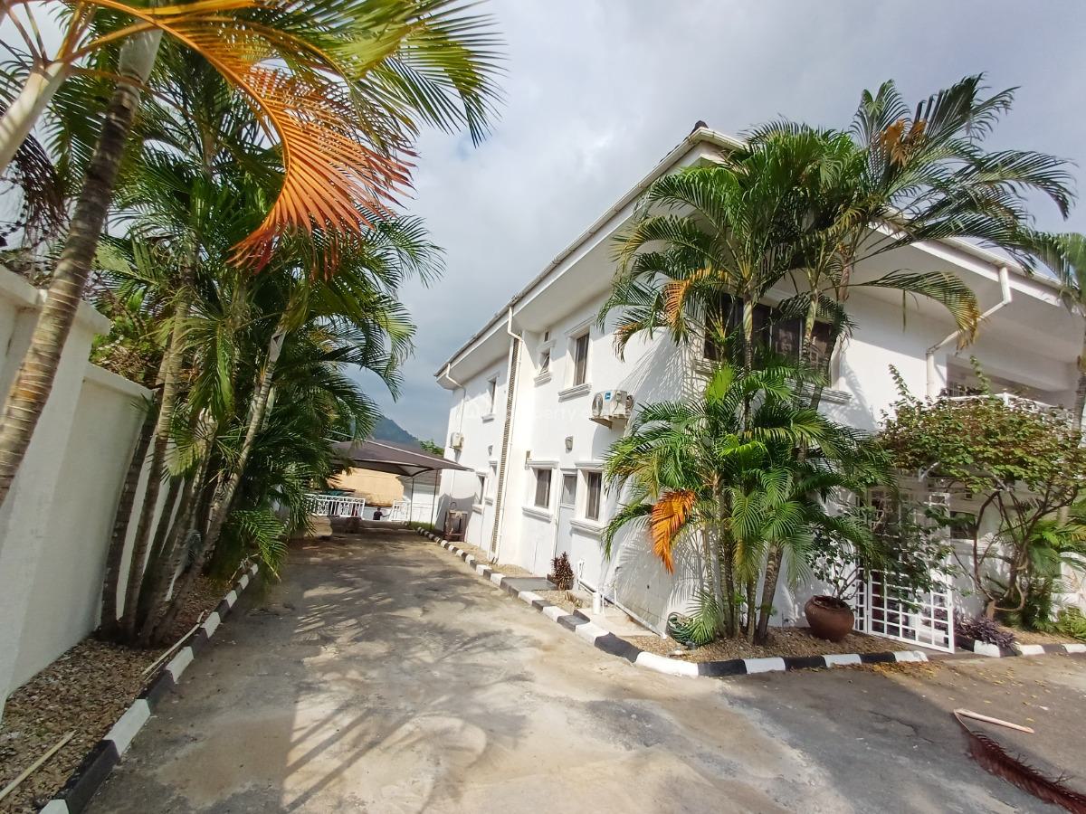 Self Compound 4 Bedroom Semi-detached Duplex with Bq, Maitama District, Abuja, Detached Duplex for Rent