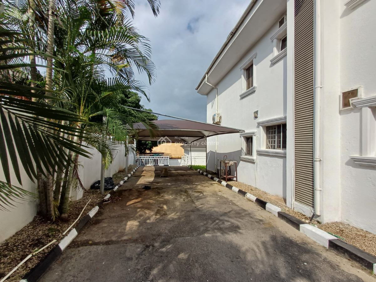 Self Compound 4 Bedroom Semi-detached Duplex with Bq, Maitama District, Abuja, Detached Duplex for Rent