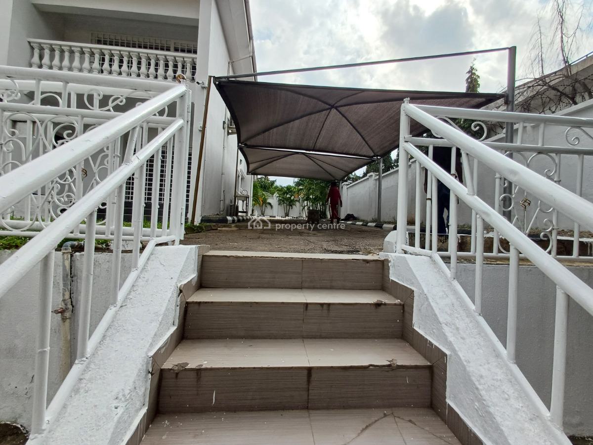 Self Compound 4 Bedroom Semi-detached Duplex with Bq, Maitama District, Abuja, Detached Duplex for Rent