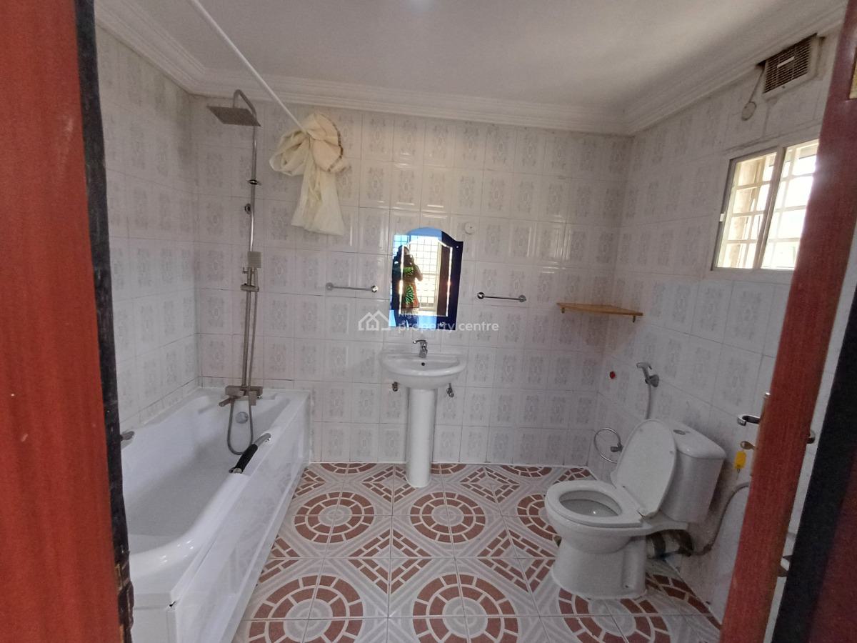 Self Compound 4 Bedroom Semi-detached Duplex with Bq, Maitama District, Abuja, Detached Duplex for Rent