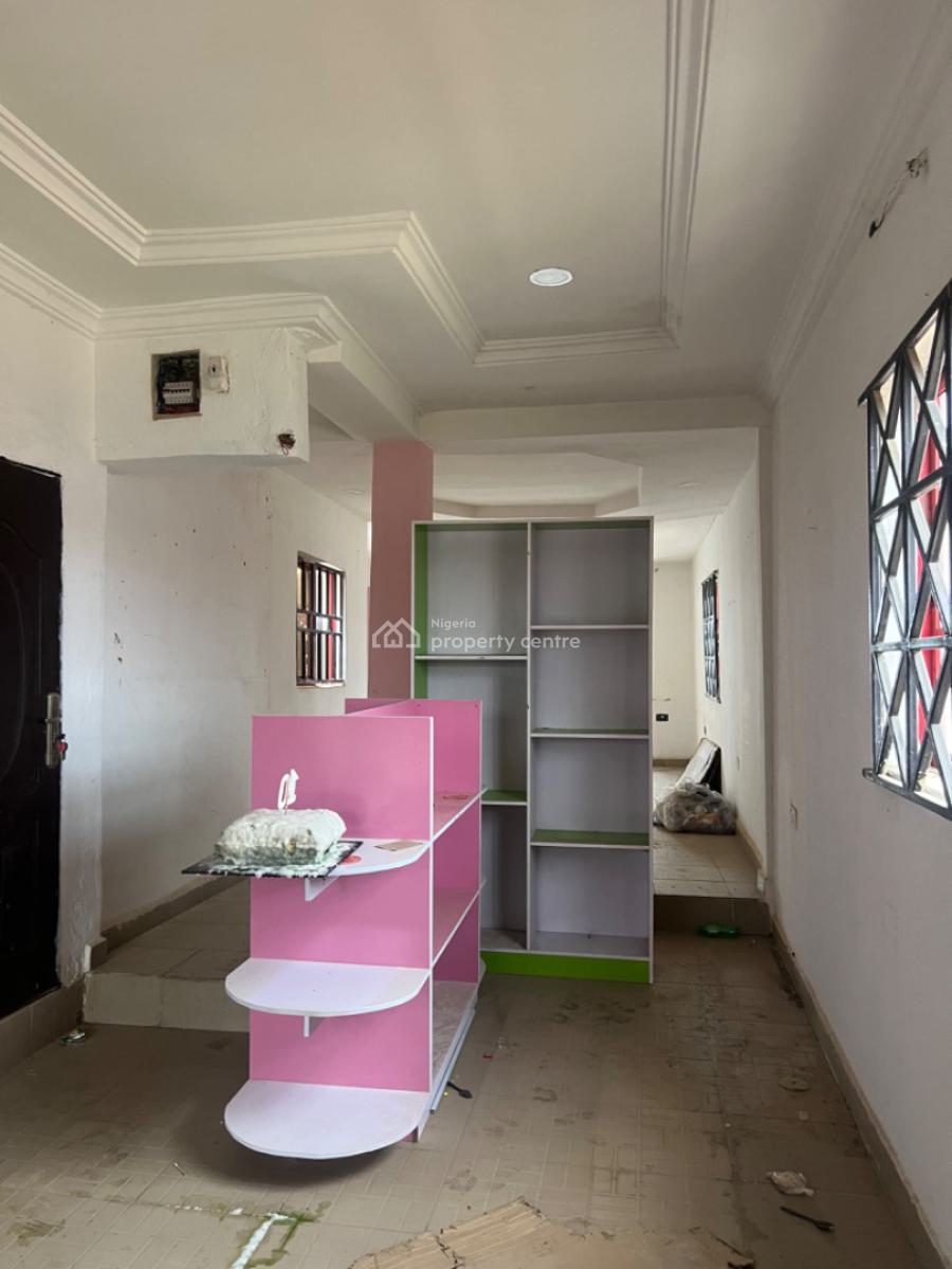 85sqm Shop Space, Trademore Estate Market, Lugbe District, Abuja, Shop for Sale