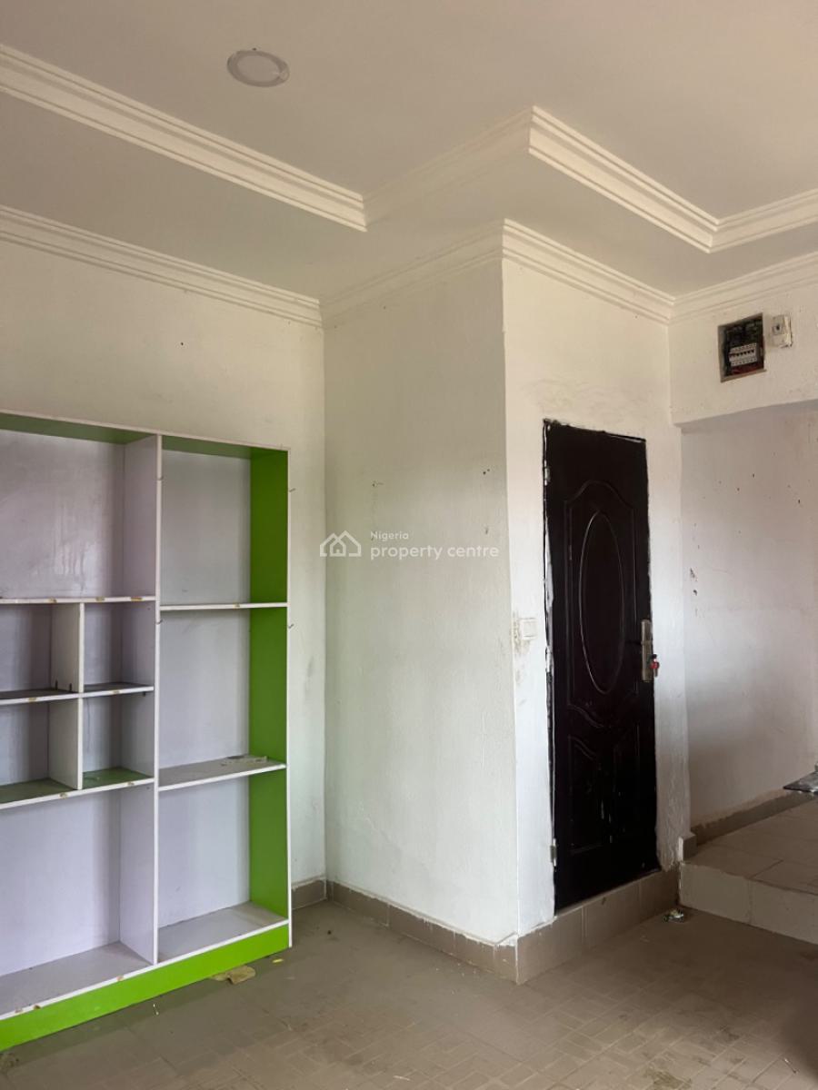 85sqm Shop Space, Trademore Estate Market, Lugbe District, Abuja, Shop for Sale