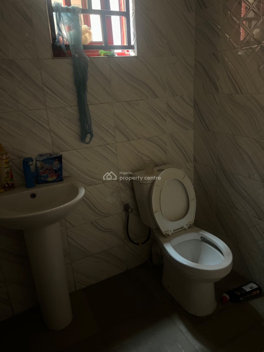 85sqm Shop Space, Trademore Estate Market, Lugbe District, Abuja, Shop for Sale