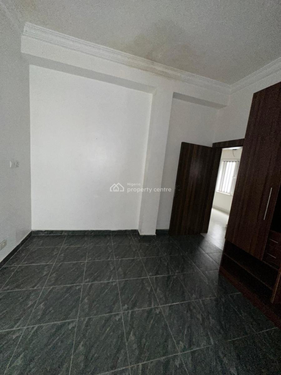 Nicely Built 2 Bedroom Apartment, Ikate, Lekki, Lagos, Flat / Apartment for Rent