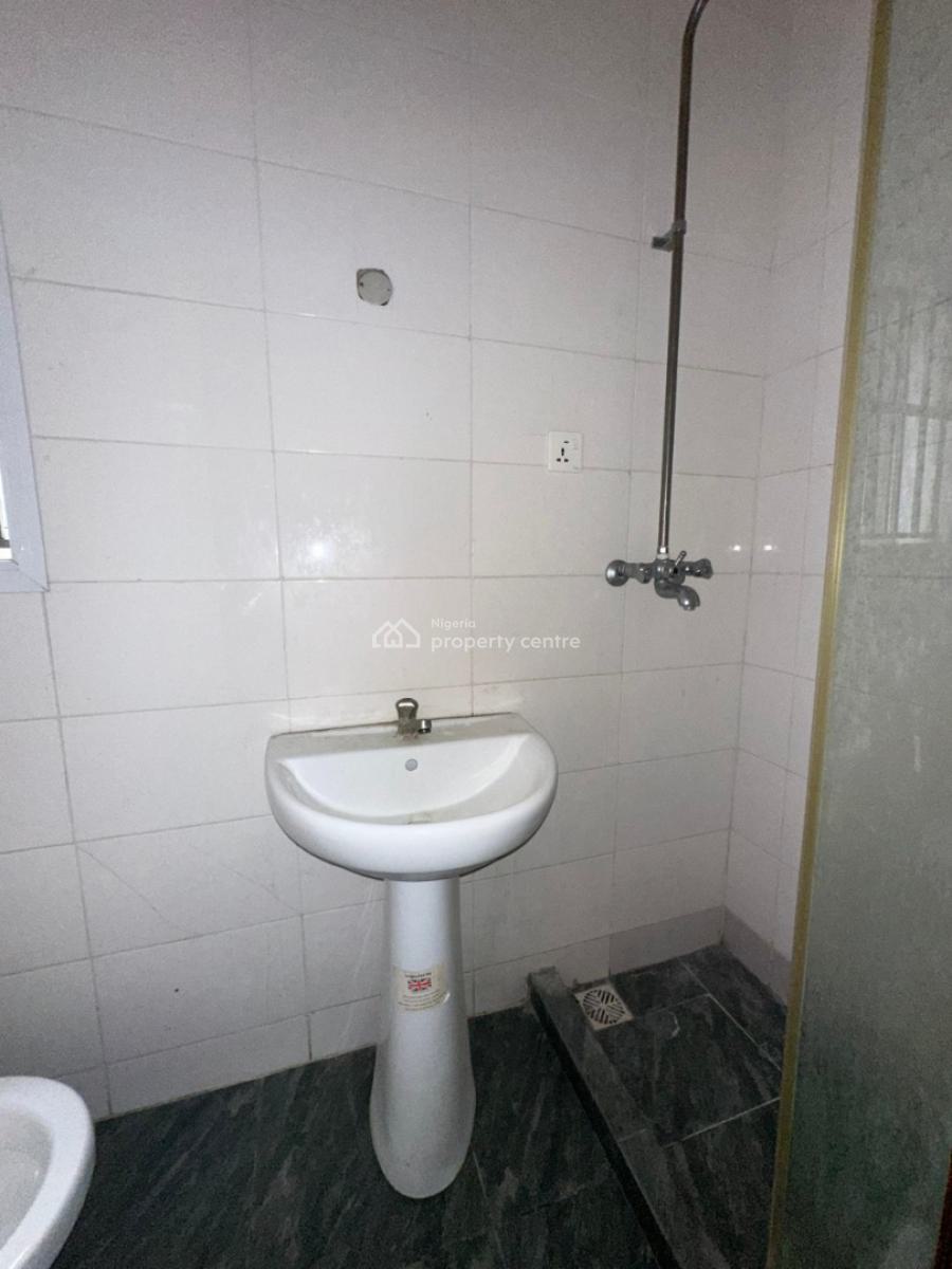 Nicely Built 2 Bedroom Apartment, Ikate, Lekki, Lagos, Flat / Apartment for Rent