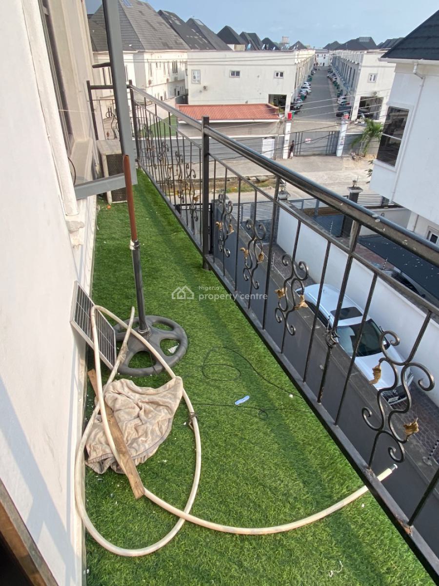 Luxury Spacious 3 Bedroom Flat Awaits You, Orchid Road , Royal Pine Estate, Lekki, Lagos, Flat / Apartment for Rent