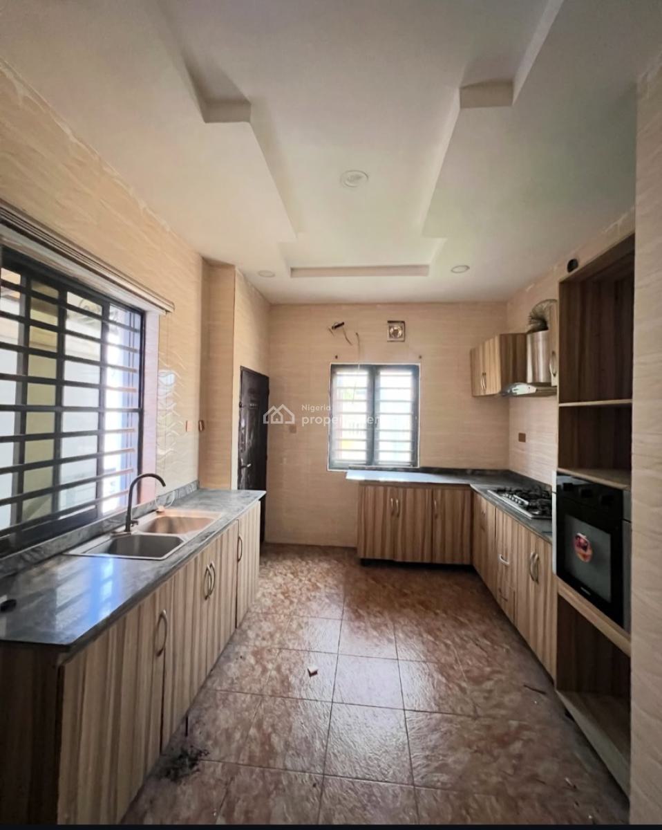 4 Bedroom Semi-detached Duplex, Osapa, Lekki, Lagos, House for Rent