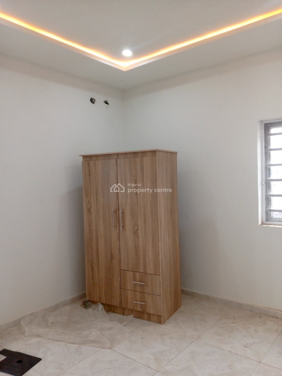 Spacious 1 Bedroom, Ikeja, Lagos, Mini Flat (room and Parlour) for Rent