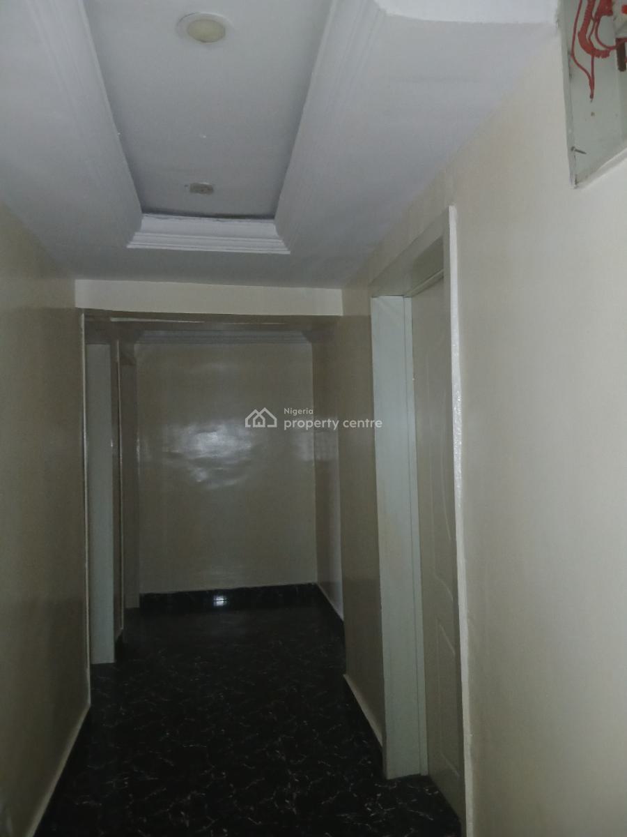 Fine Lovely 3bedroom, Yaba, Lagos, Flat / Apartment for Rent