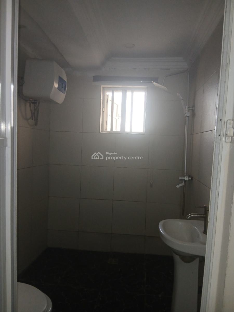 Fine Lovely 3bedroom, Yaba, Lagos, Flat / Apartment for Rent