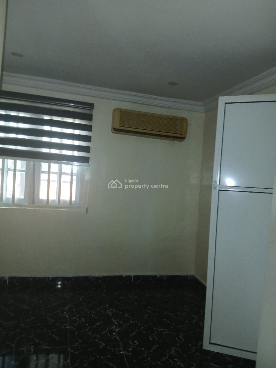 Fine Lovely 3bedroom, Yaba, Lagos, Flat / Apartment for Rent