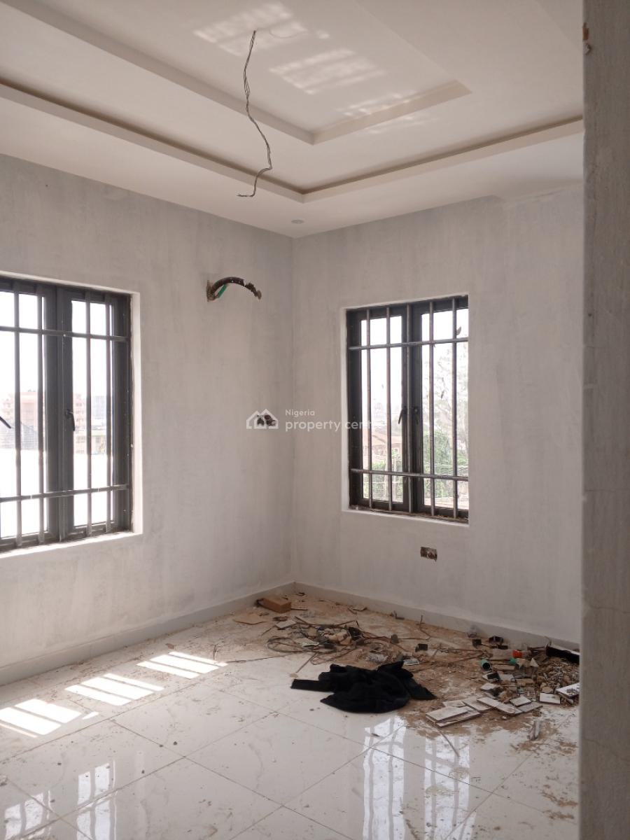 Portable 2 Bedroom, Ikeja, Lagos, Flat / Apartment for Rent