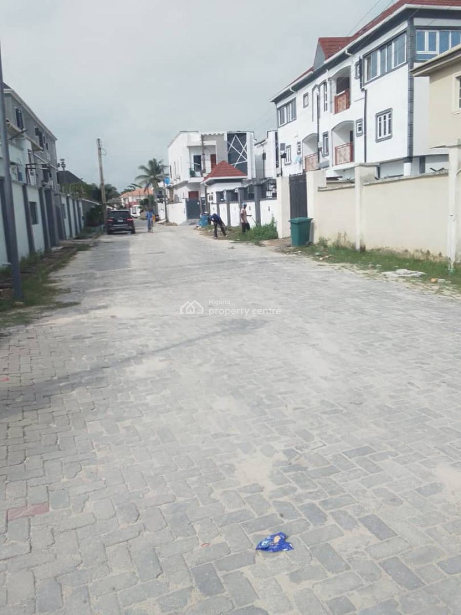 Serviced 4bedroom Penthouse Flat, Estate, Sangotedo, Ajah, Lagos, Flat / Apartment for Rent