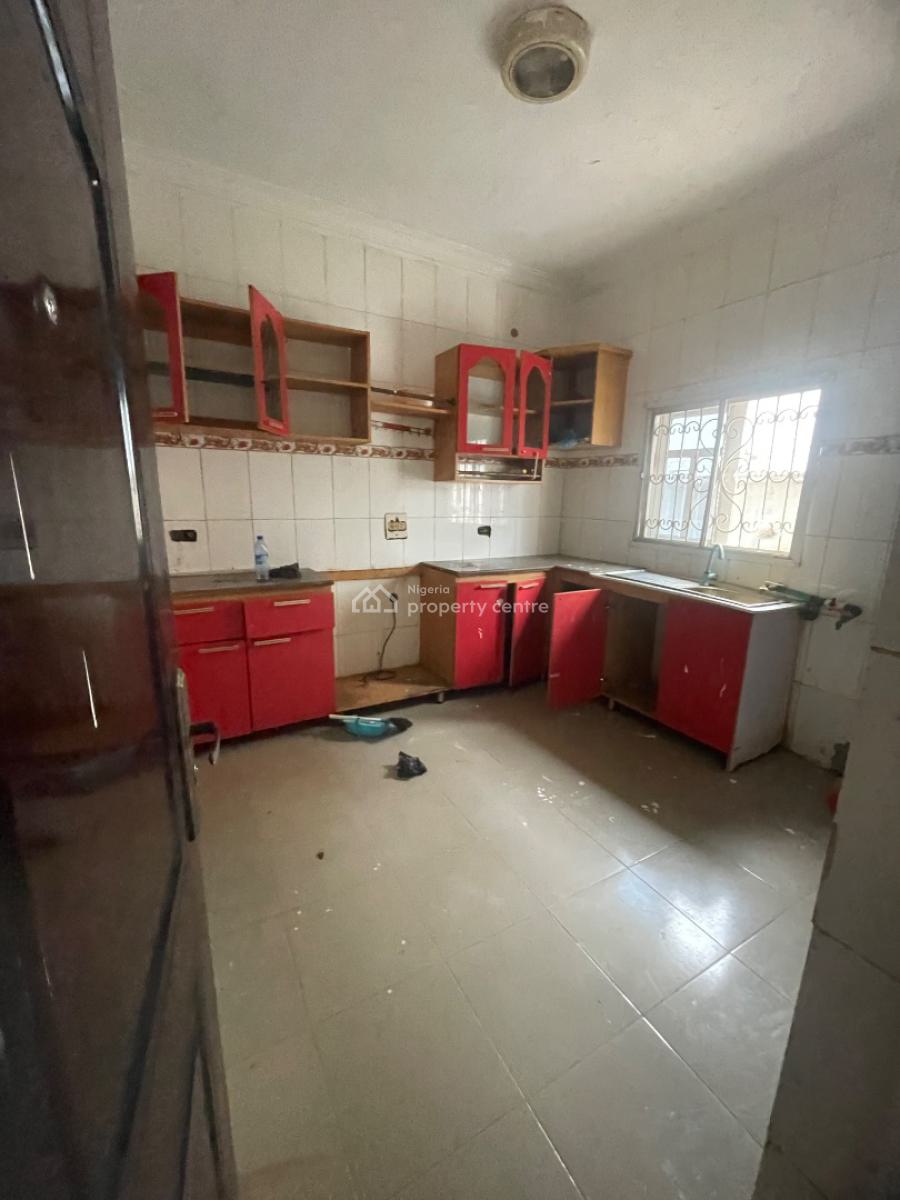 Spacious 3 Bed in an Estate with Minimum.22/24hrs Light, Ado, Ado, Ajah, Lagos, House for Rent