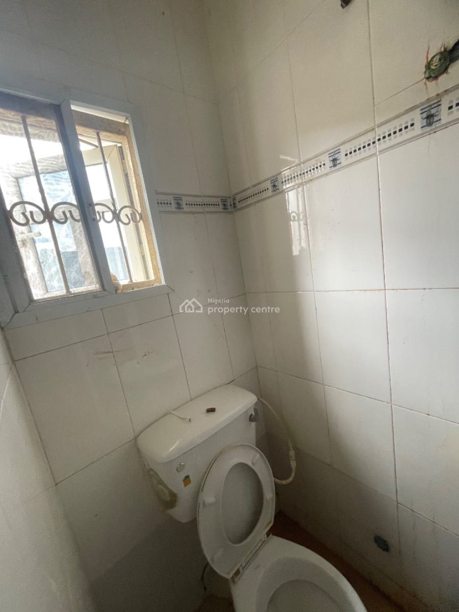 Spacious 3 Bed in an Estate with Minimum.22/24hrs Light, Ado, Ado, Ajah, Lagos, House for Rent
