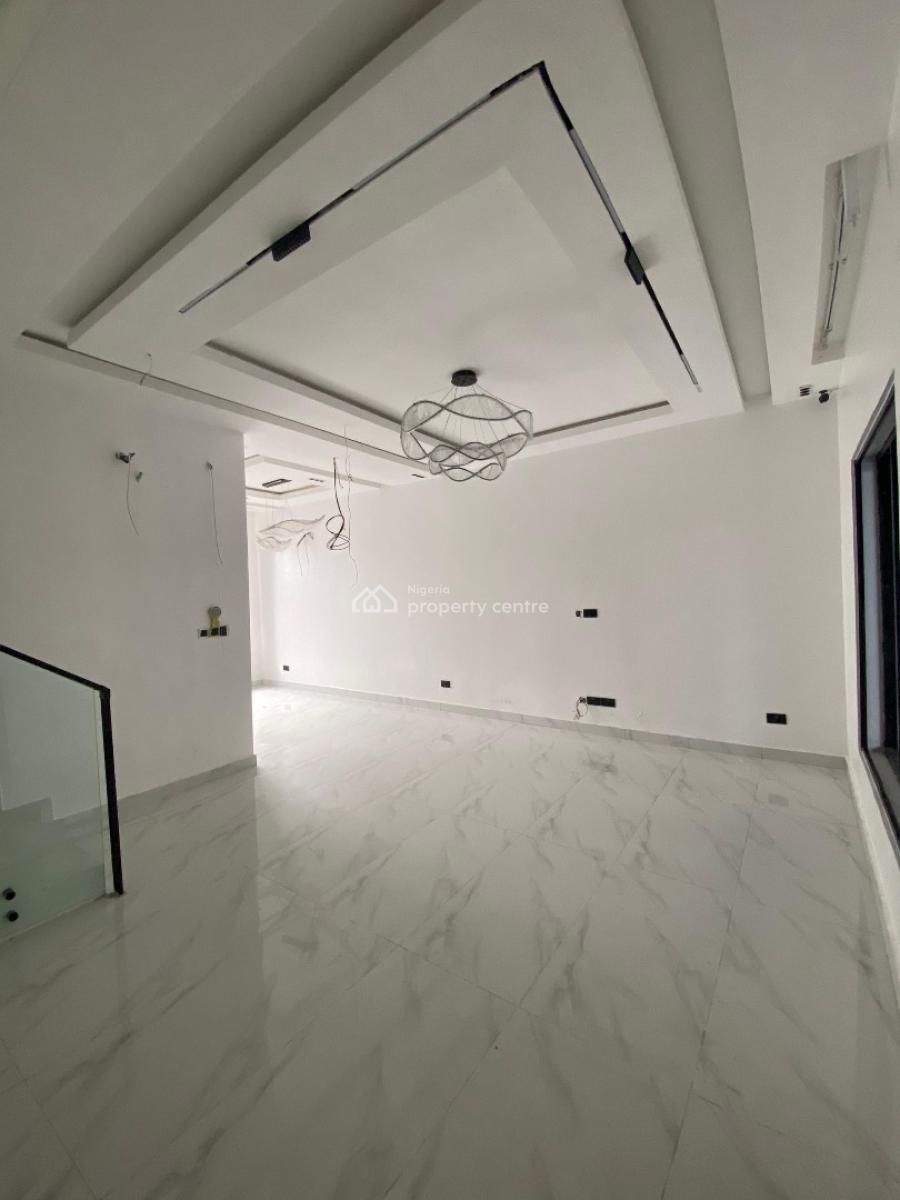 Lovely  4 Bedroom Terraced Duplex with Bq, Pool & Gym., Lekki Phase. 1, Lekki Phase 1, Lekki, Lagos, Terraced Duplex for Sale
