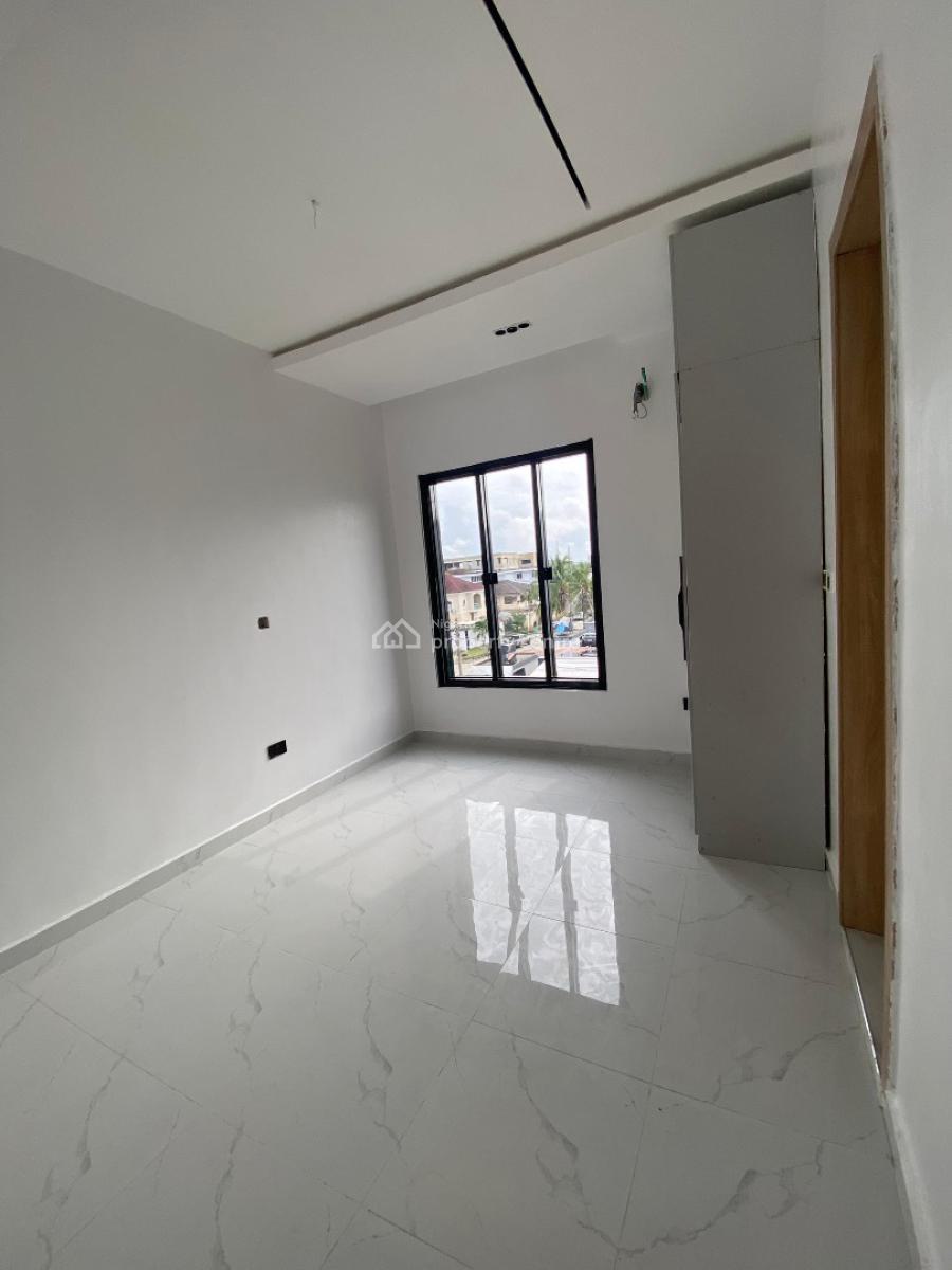 Lovely  4 Bedroom Terraced Duplex with Bq, Pool & Gym., Lekki Phase. 1, Lekki Phase 1, Lekki, Lagos, Terraced Duplex for Sale
